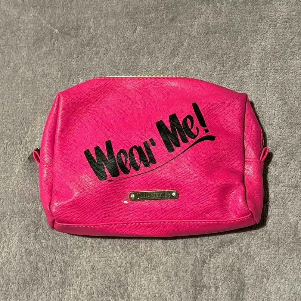 Juicy Couture‎ “Wear Me”  Hot Pink Cosmetic Bag/Makeup Bag - Excellent Condition